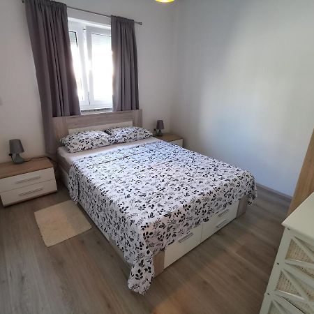Appartamento Frane Pola Esterno foto